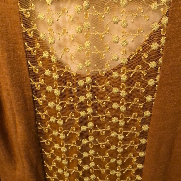 Tunic - Picture 3 of 3